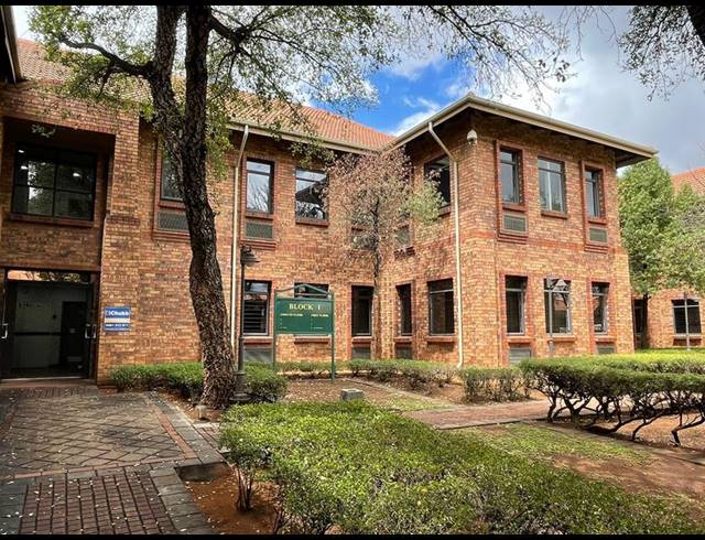 BUSINESS PROPERTY TO RENT IN DIE HOEWES